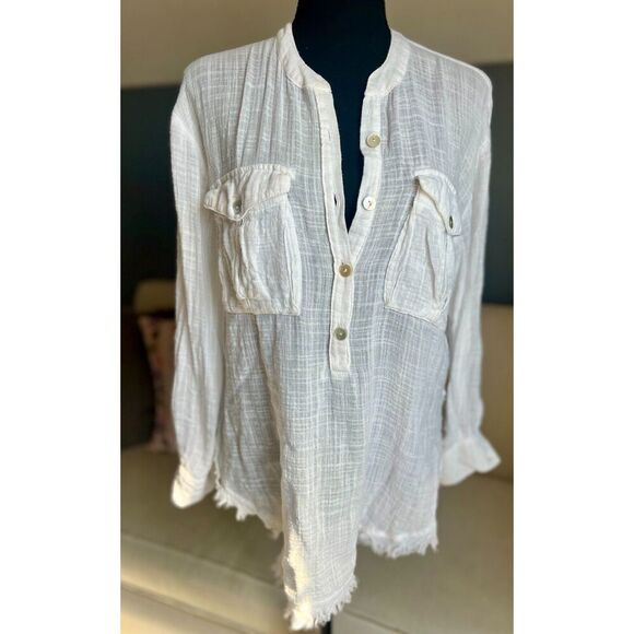 Free People Tops - Free People White Talk to Me Blouse in size Small